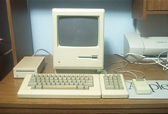 The Glorious History of Macintosh 128