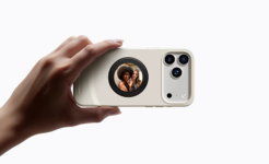 Selfix: iPhone Case with a Second Screen That Allows Selfies