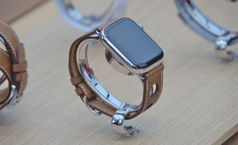 Apple Is Working On a Screenless Health Band apple is working on a screenless health band watch - Apple Is Working On a Screenless Health Band