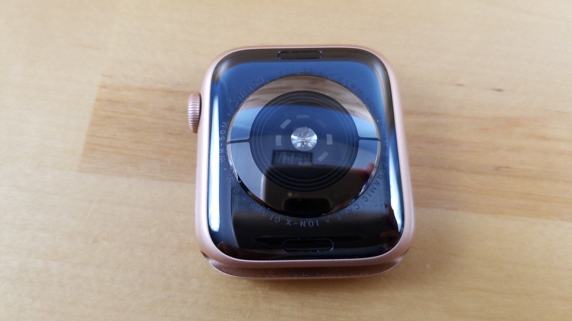 apple watch series 4 gold aluminum case pink sand sport band